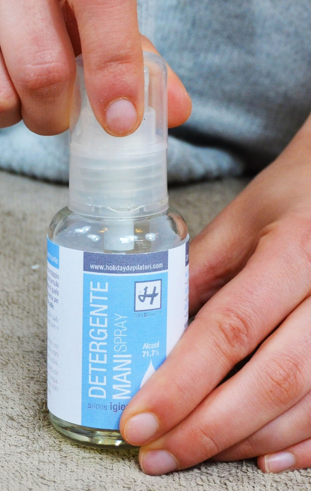 Holiday Desinfecterende Spray 50 Ml - 2-In-1: Desinfectie En Hydratatie