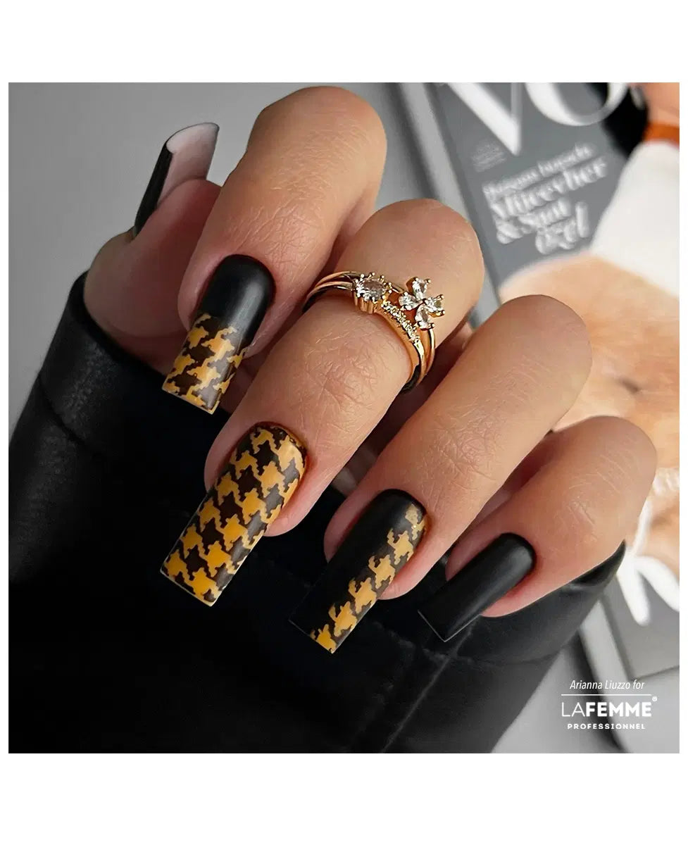 La Femme Gelpolish Black Shadow H073